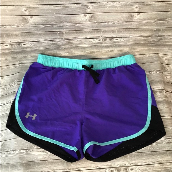 Under Armour Other - NWOT girls large purple under armour UA shorts